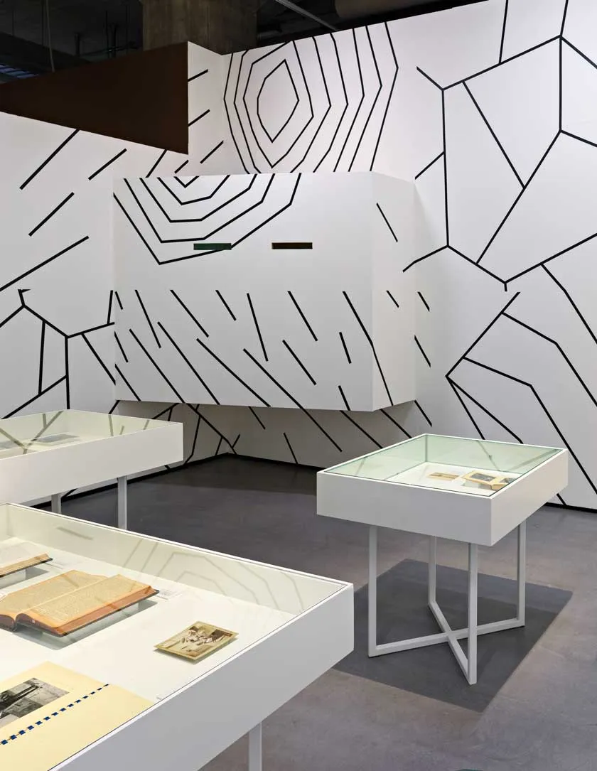 Jeb architecten_01_-Jacht-met-de-camera_Tentoonstelling Ontwerp_Nederlands Fotomuseum Rotterdam