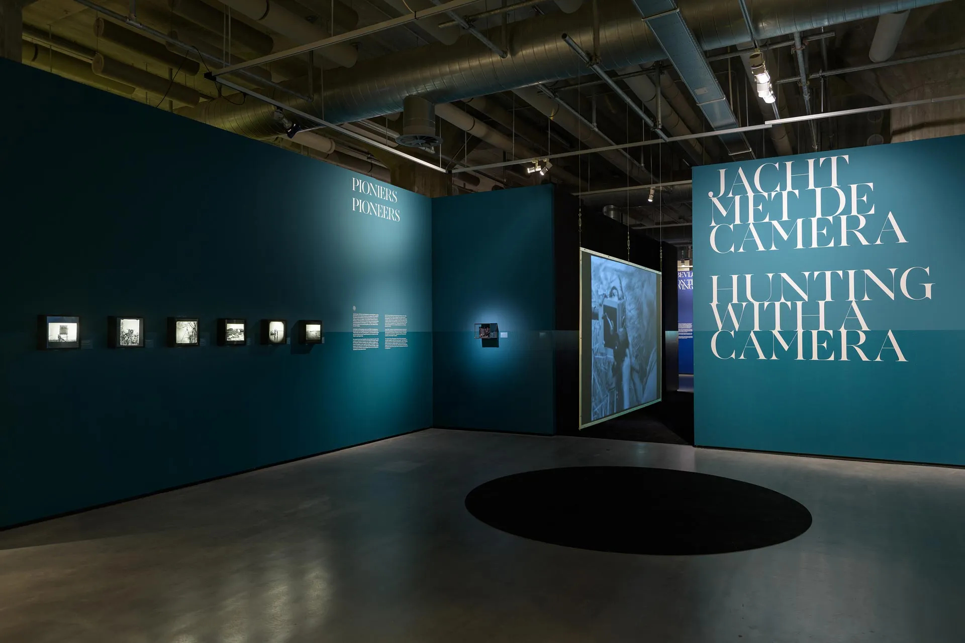 Jeb architecten_20-Jacht-met-de-camera_Tentoonstelling Ontwerp_Nederlands Fotomuseum Rotterdam